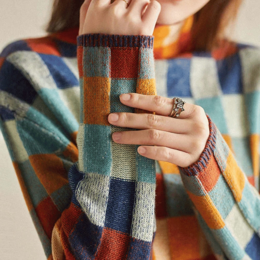 Comfortable color block sweater with a casual design