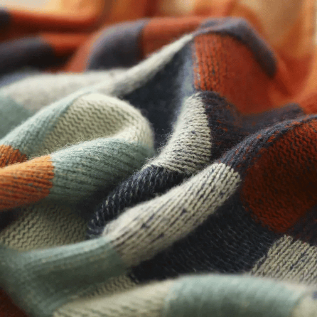 Comfortable color block sweater with a casual design