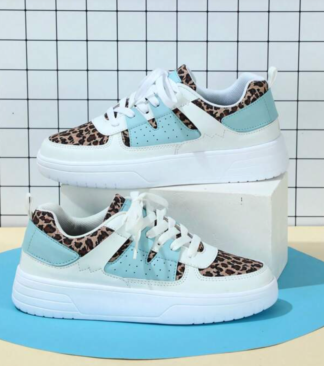RAINBOW SNEAKERS | Women