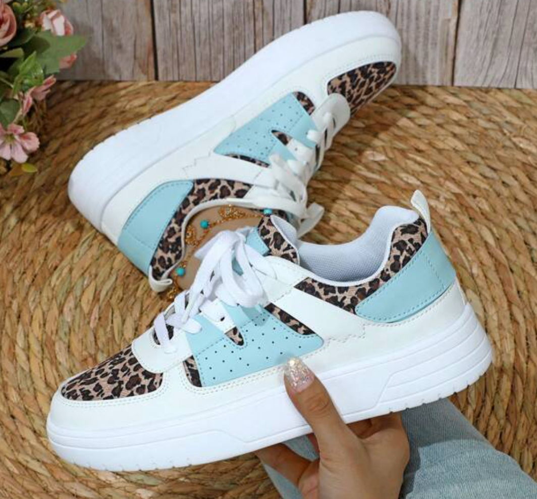RAINBOW SNEAKERS | Women