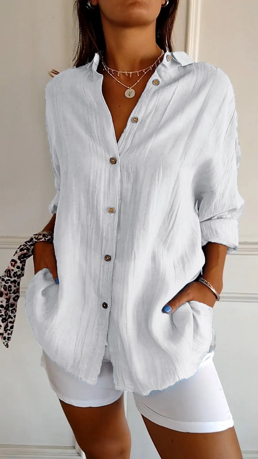 Mila | Elegant shirt with pleated style
