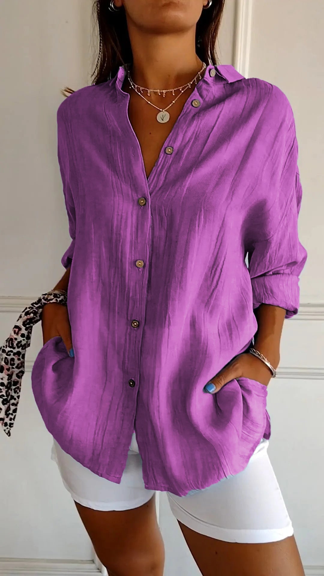 Mila | Elegant shirt with pleated style