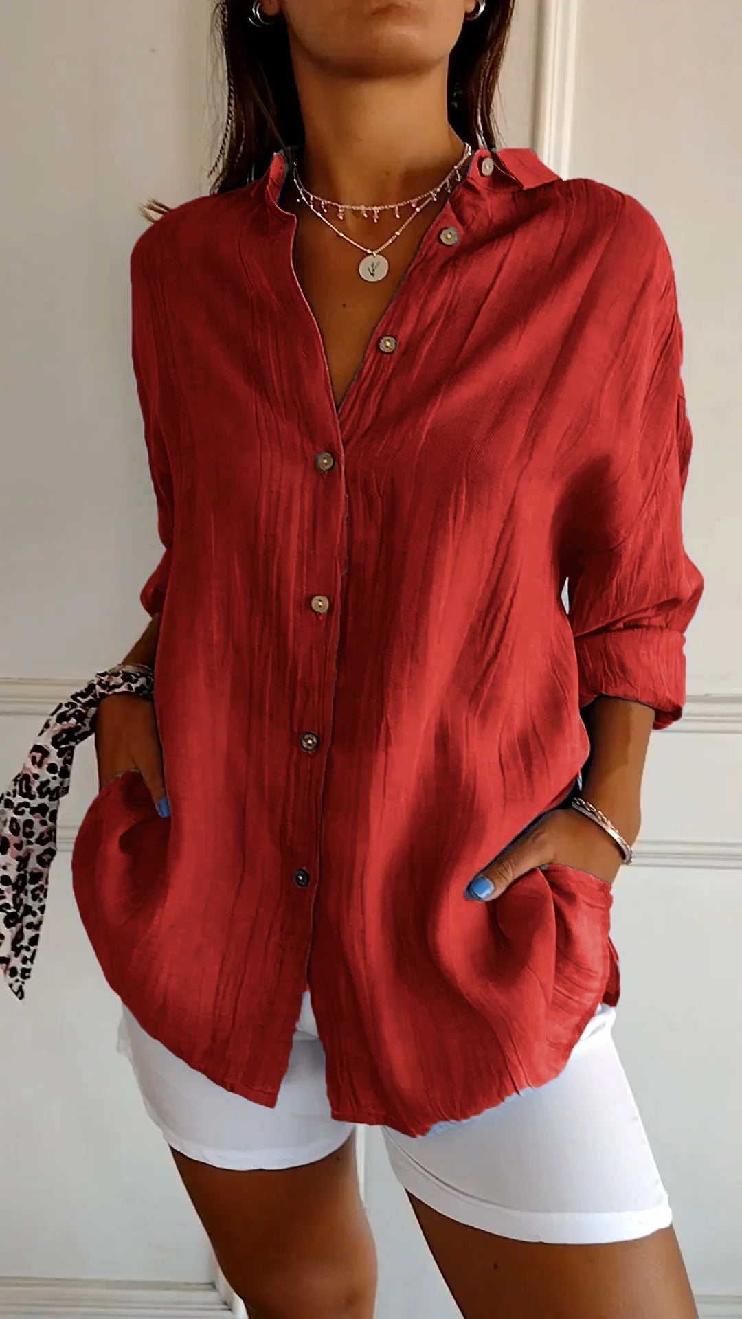 Mila | Elegant shirt with pleated style