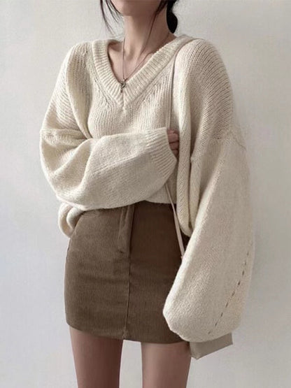 Knitted V-neck sweater for women