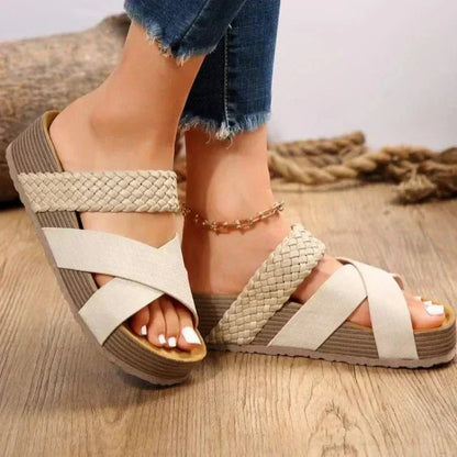 AIRA | ORTHOPEDIC SANDALS