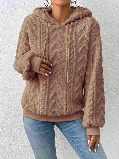 Sweaters with a cord and long arm in a two -tone design for women